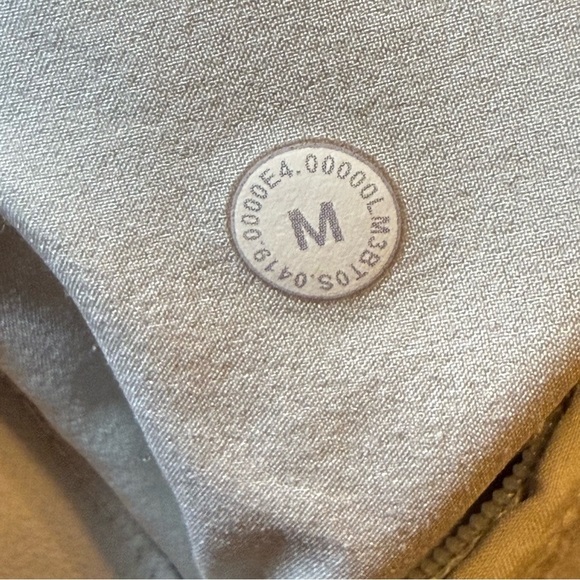 LULULEMON Tundra Trek 1/2 Zip Heathered Silver Spoon Pullover Sweatshirt Medium - Picture 7 of 8